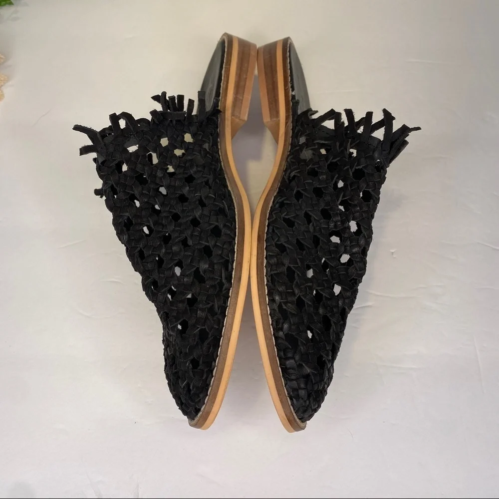Free People Mirage Woven Leather Flat Black Fringe Slides Size 39 NWT